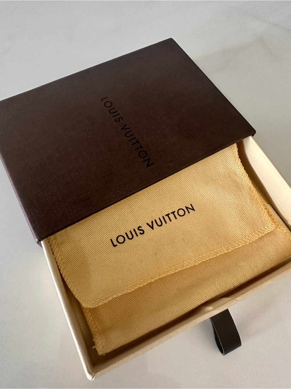 Louis Vuitton Brown Box with Beige Dust Bag
Small cc wallet size